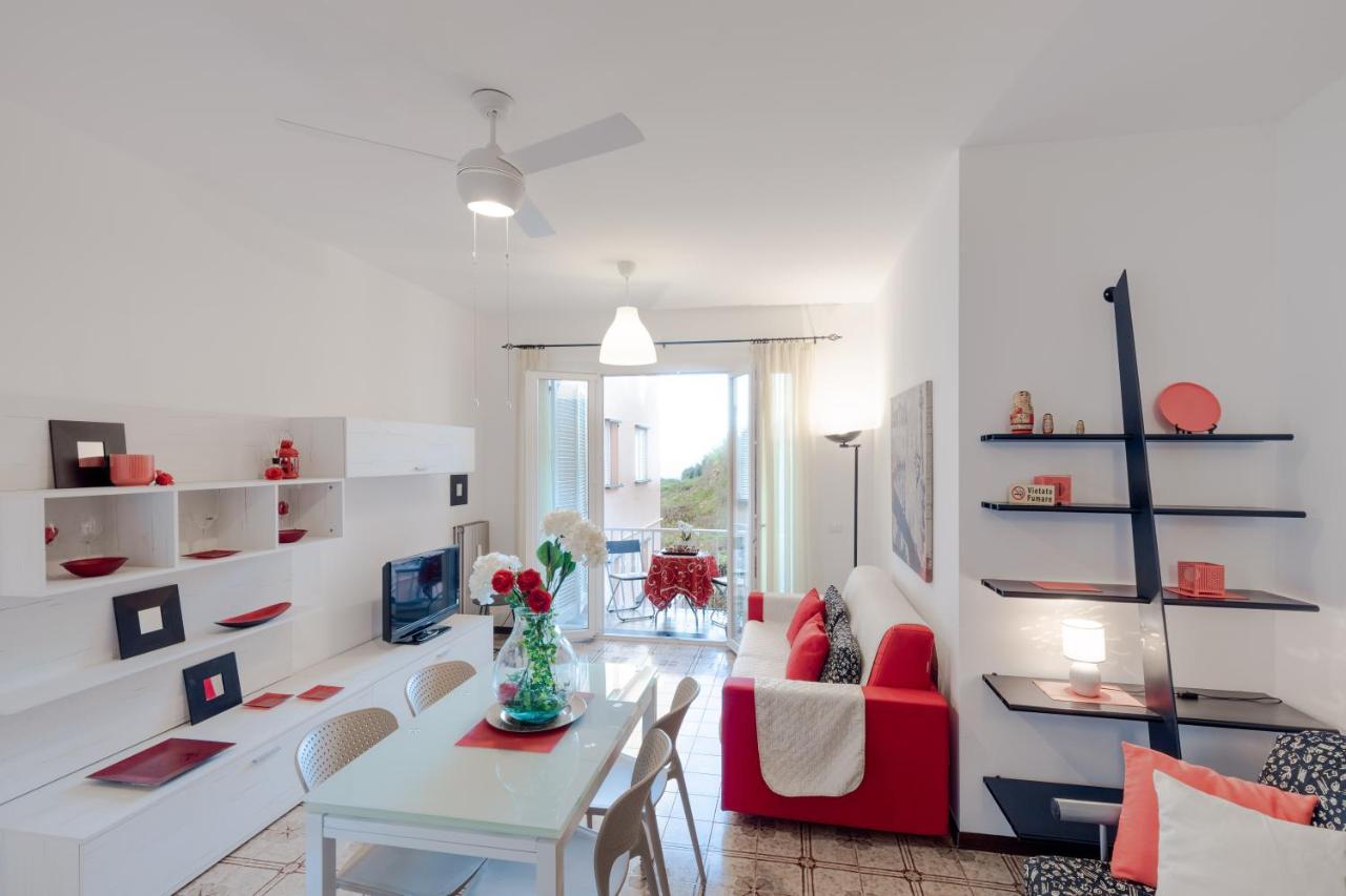 086 - Sunshine Home, 5 Minuti Dalla Spiaggia - Parcheggio Privato Gratis Incluso Ospedaletti Kültér fotó