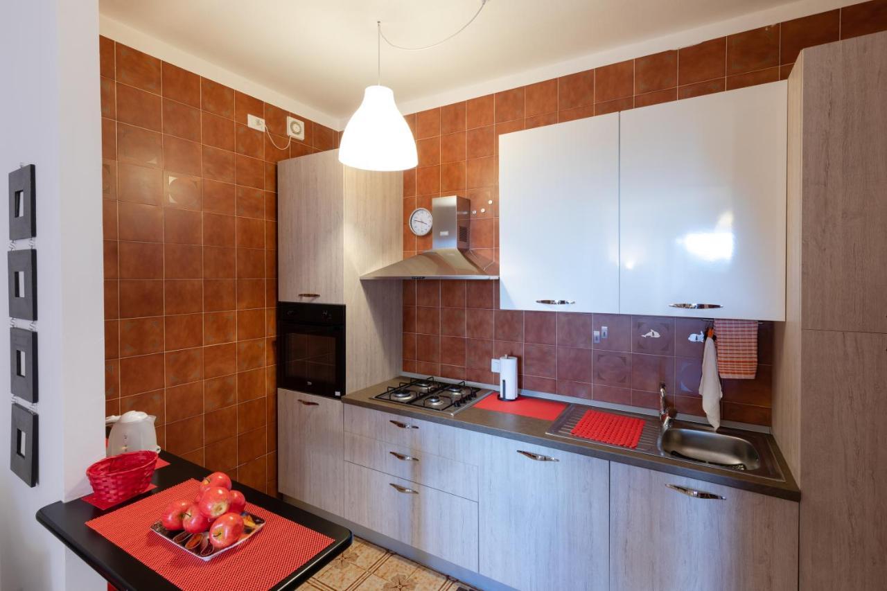 086 - Sunshine Home, 5 Minuti Dalla Spiaggia - Parcheggio Privato Gratis Incluso Ospedaletti Kültér fotó